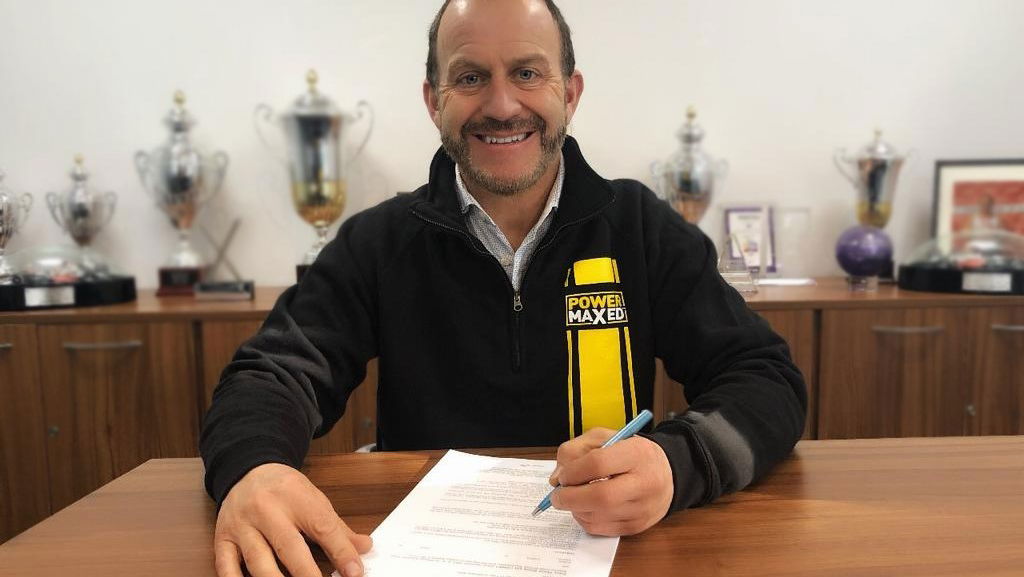 Collard signs with Power Maxed Racing for 2019